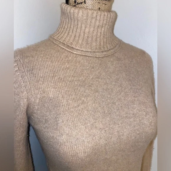 Inhabit Cashmere Turtleneck Sweater - Picture 4 of 15